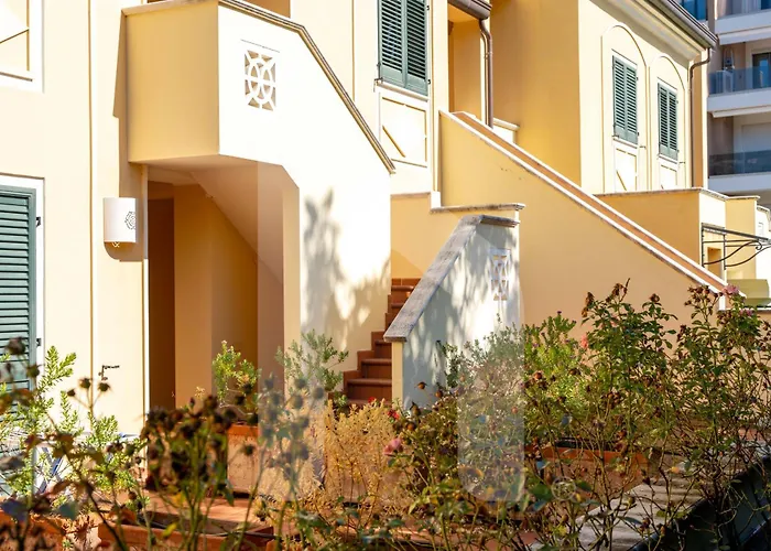 Homiday - Rosella Lägenhetshotell Roseto Degli Abruzzi