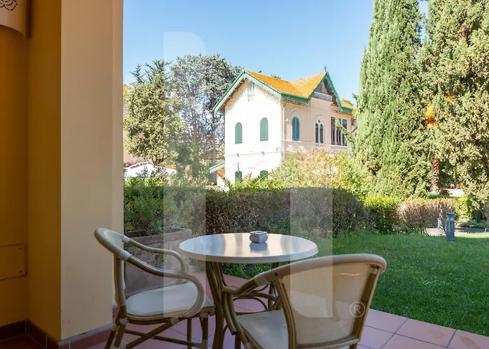 Homiday - Rosella Lägenhetshotell Roseto Degli Abruzzi