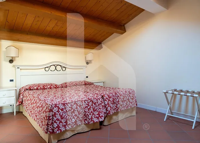 Homiday - Rosella Lägenhetshotell Roseto Degli Abruzzi