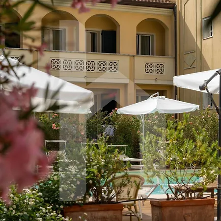 Apart Otel Homiday - Rosella 4*