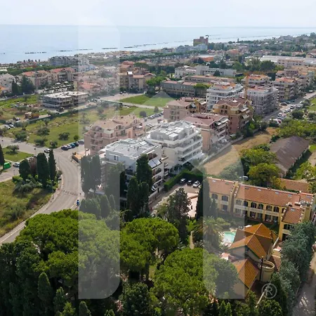 公寓式酒店 Homiday - Rosella 阿布鲁齐的罗塞托