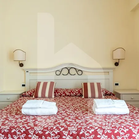 公寓式酒店 Homiday - Rosella 阿布鲁齐的罗塞托