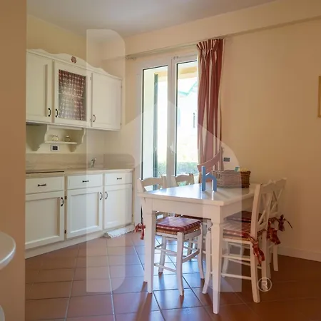 Homiday - Rosella 4*