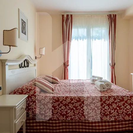 Homiday - Rosella 4* Roseto Degli Abruzzi