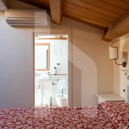 Aparthotel Homiday - Rosella