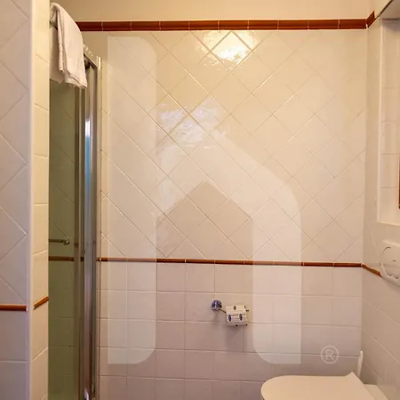 Apart Otel Homiday - Rosella 4*