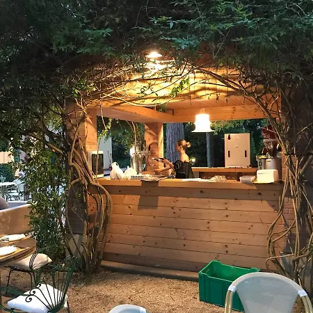 Homiday - Rosella 4* Розето-дельи-Абруцци