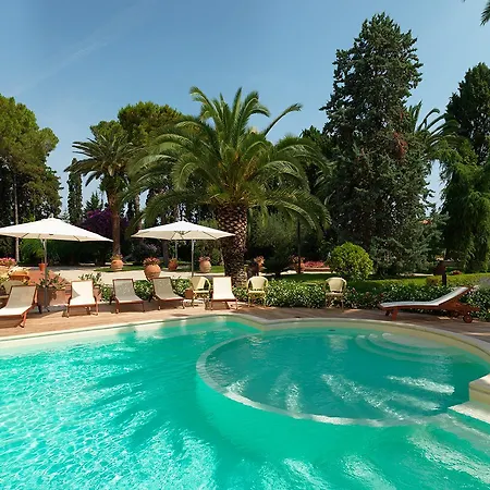 Homiday - Rosella Апарт-отель Розето-дельи-Абруцци