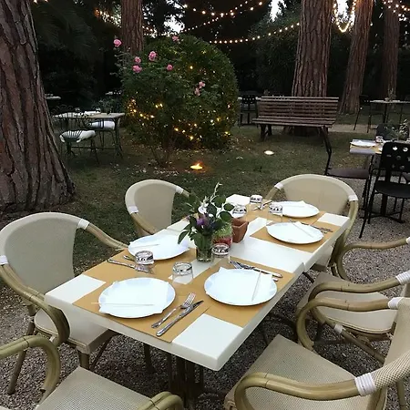 Lejlighedshotel Rosella
