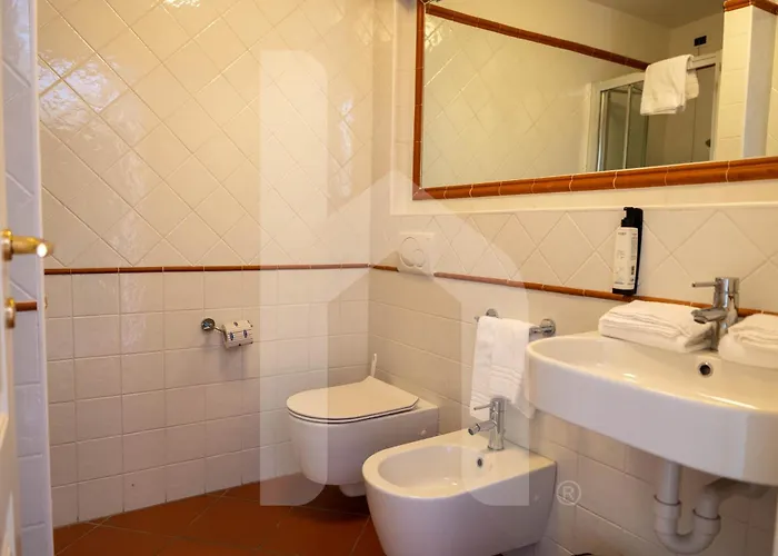 Homiday - Rosella Апарт-отель 4*