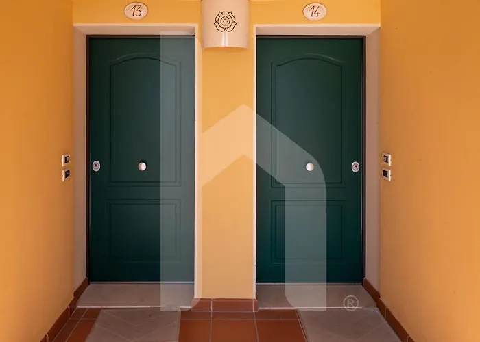 Апарт-отель Homiday - Rosella Розето-дельи-Абруцци